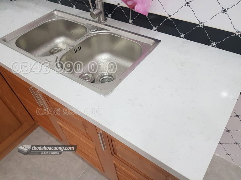 Bếp Đá Trung Quốc Trắng Moca Vân