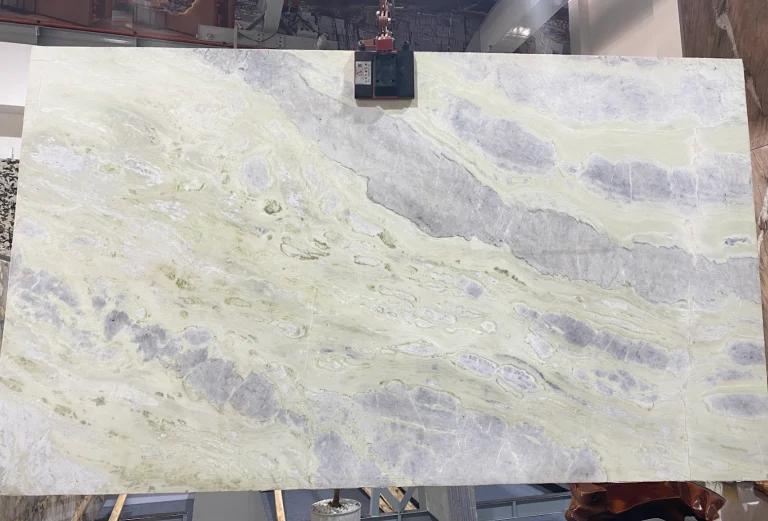 Crystal Green (2)